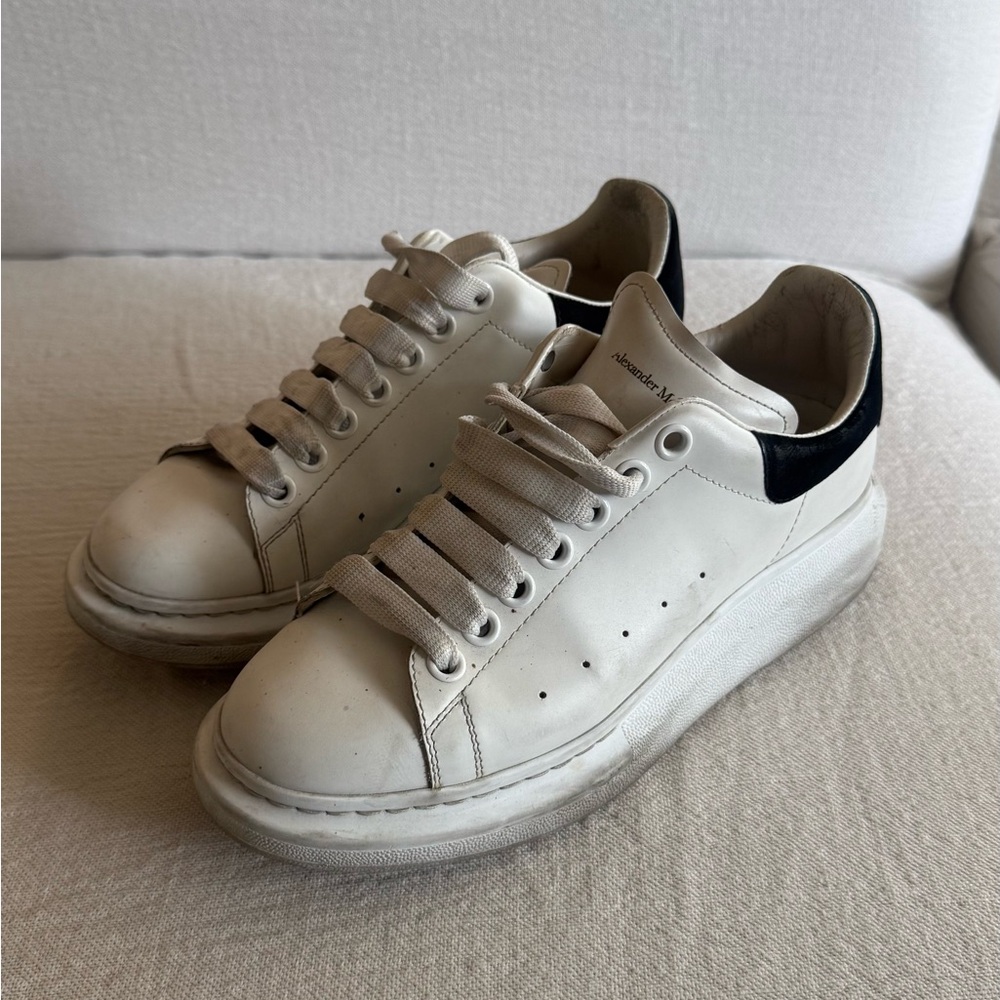 Alexander McQueen White Leather Interior
